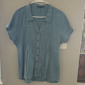 Prana Women's Blue Button-Up Top Size XL